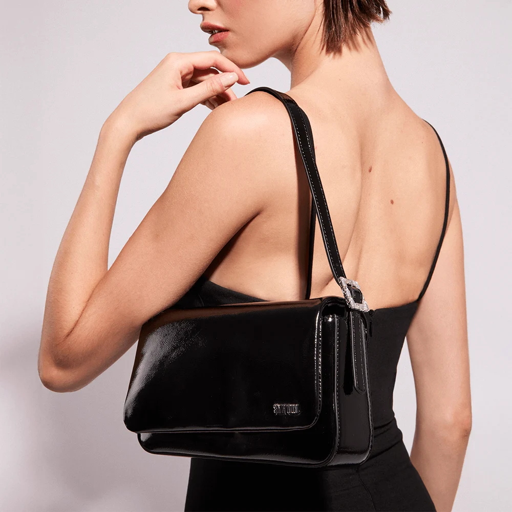 Bolsa Baguete Verniz Glossy Preta Alça De Ombro - vista 1 de 4