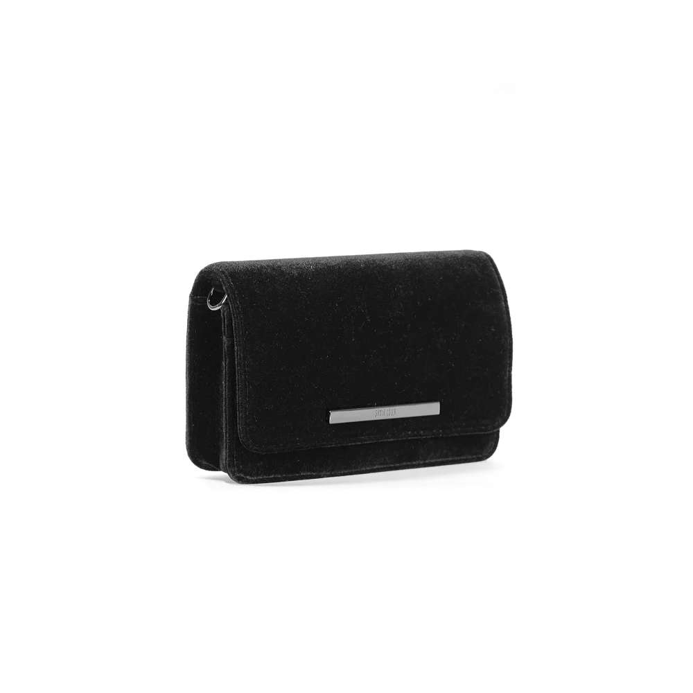Bolsa Pequena Veludo Preta Alça Transversal - vista 2 de 3