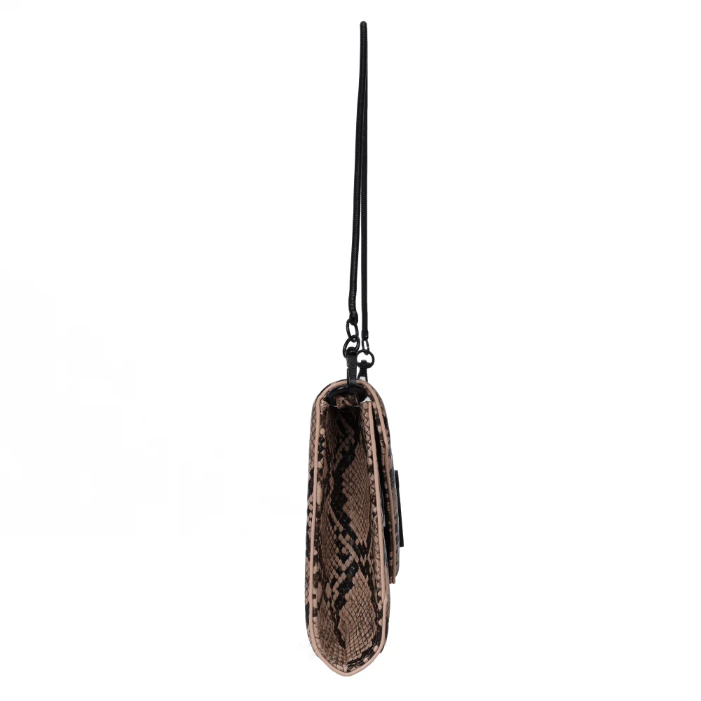 Bolsa Clutch Envelope Animal Print Cobra Bege Alça De Mão - vista 4 de 6