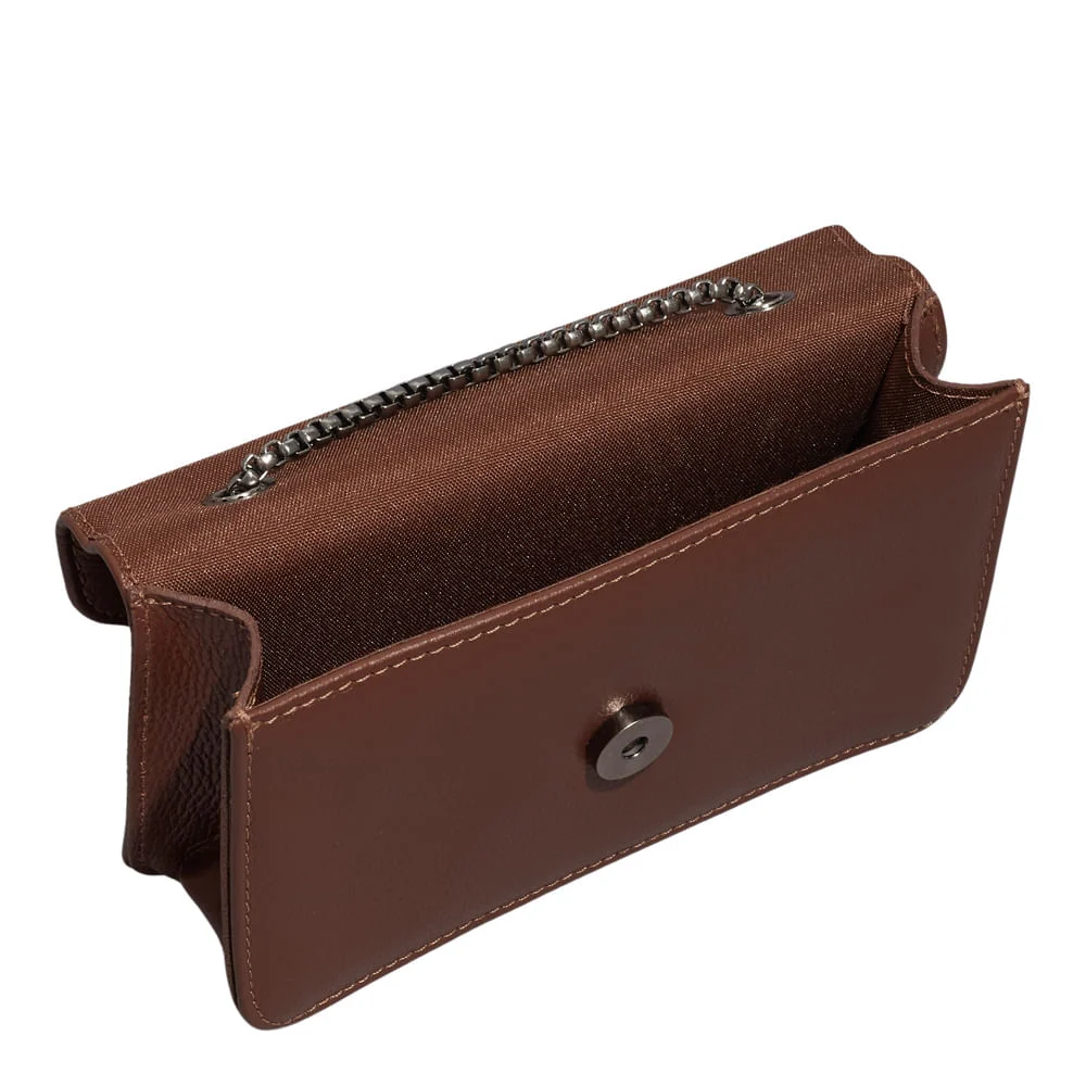 Bolsa Envelope Couro Floater Marrom Dark Alça Transversal - vista 3 de 3