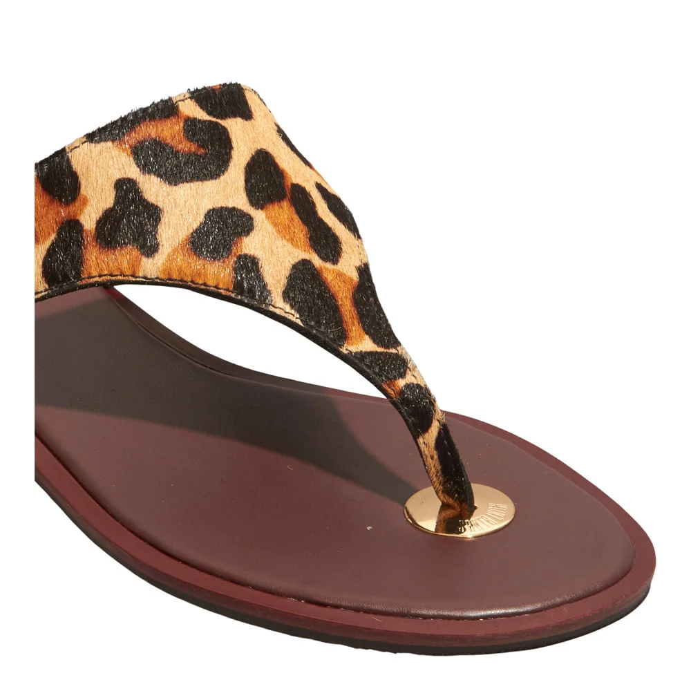 Rasteira Tira Dedo Couro Estampa Animal Print Onça - vista 3 de 5