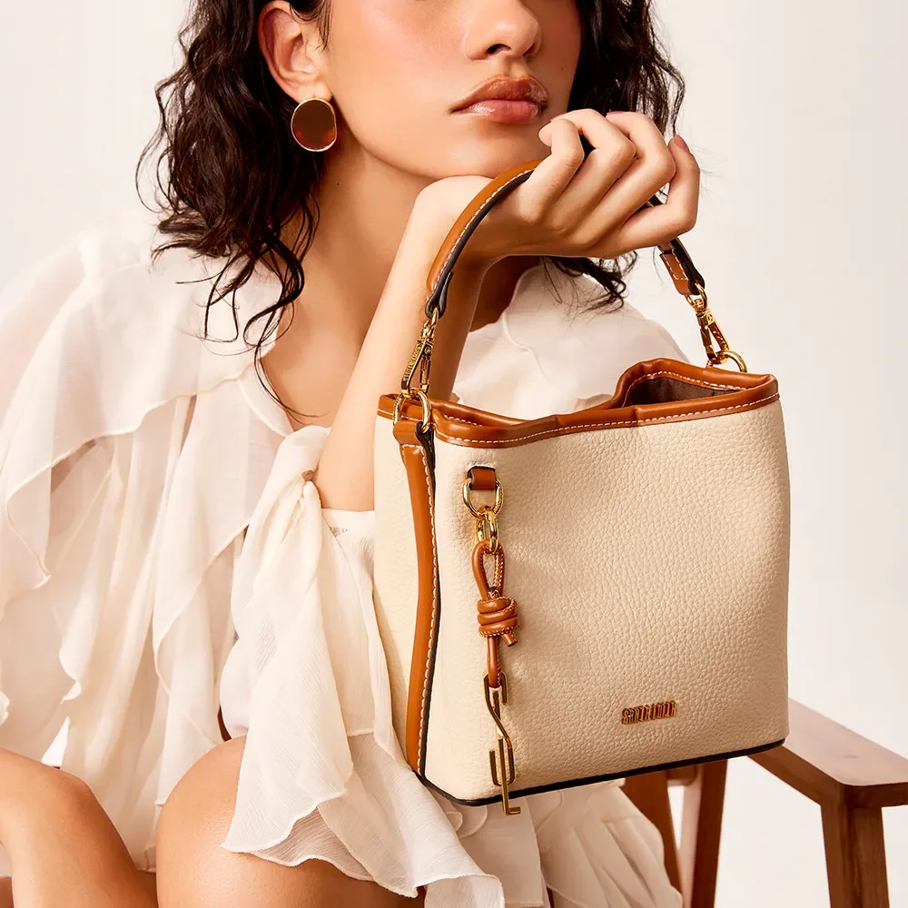 Bolsa Pequena Floater New Marfim - vista 1 de 4