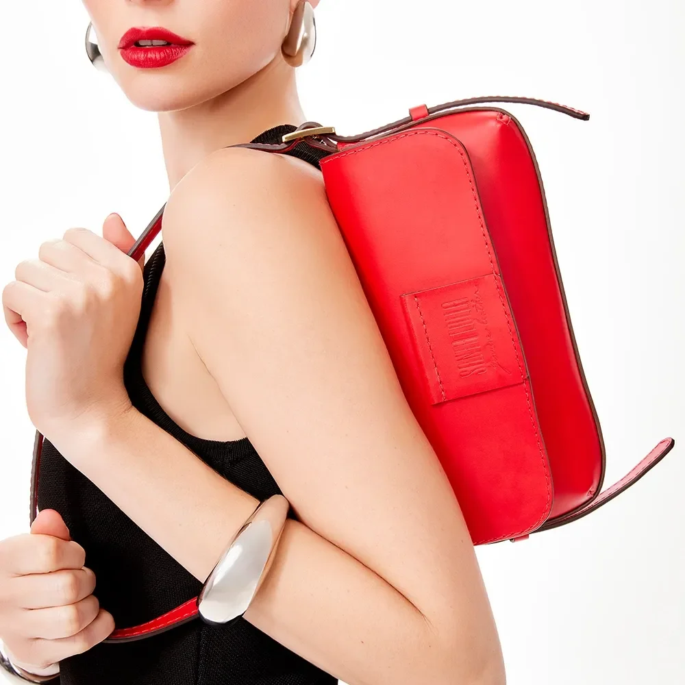 Bolsa P Couro Soft True Blood - vista 1 de 4