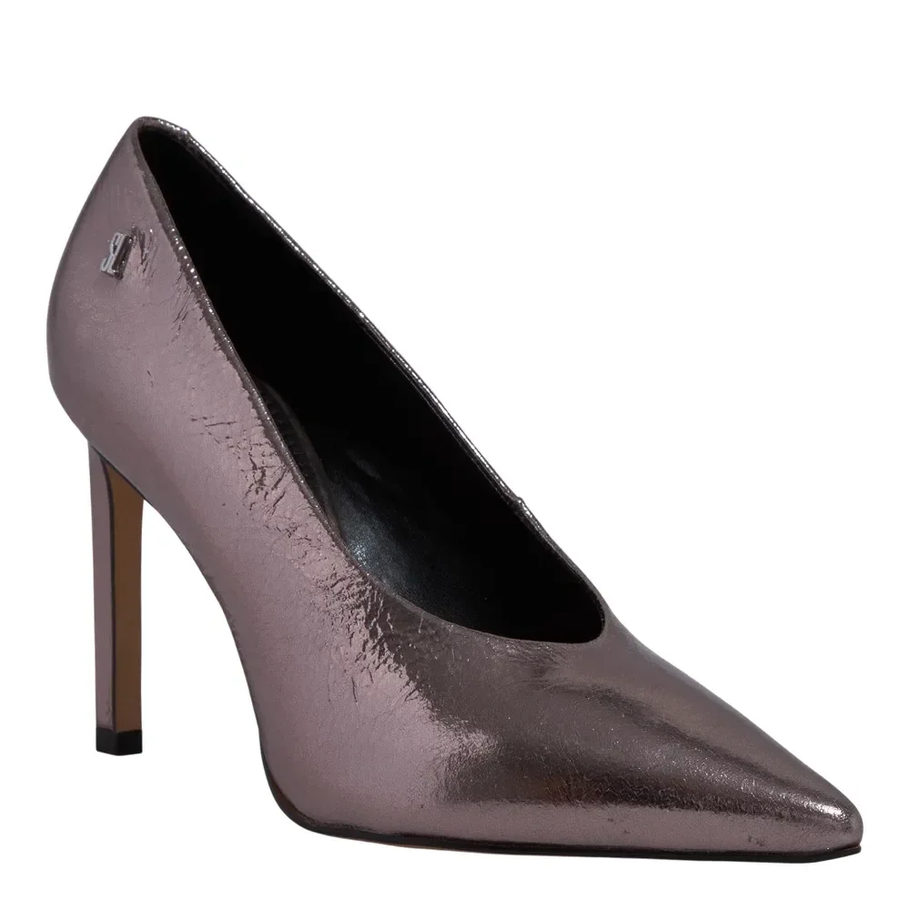 Scarpin Couro Metalizado Prata Bico Fino Salto Alto - vista 2 de 3