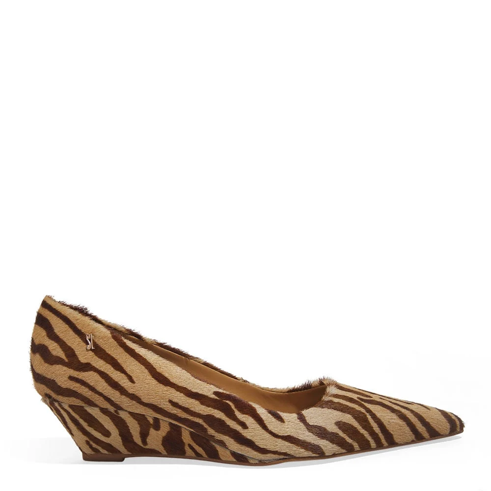 Scarpin Anabela Couro Pelo Animal Print Zebra - vista 1 de 3