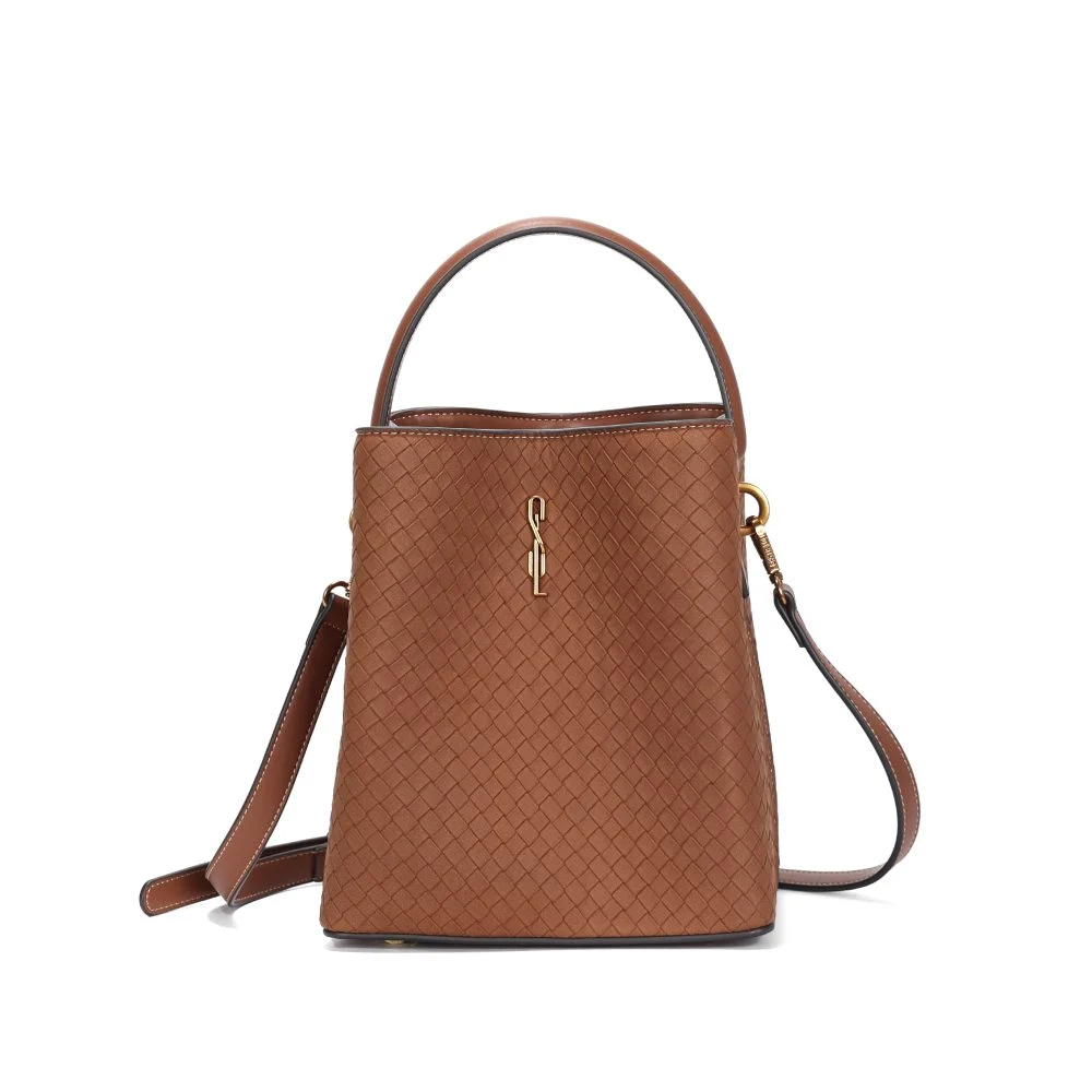 Bolsa Pequena Tressê Texturizado Marrom Transversal - vista 1 de 3