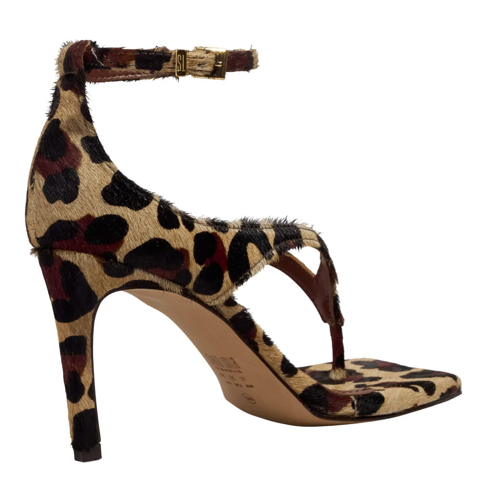 Sandália de Dedo Couro Pelo Estampa Animal Print Onça Salto Alto Fino - vista 3 de 4