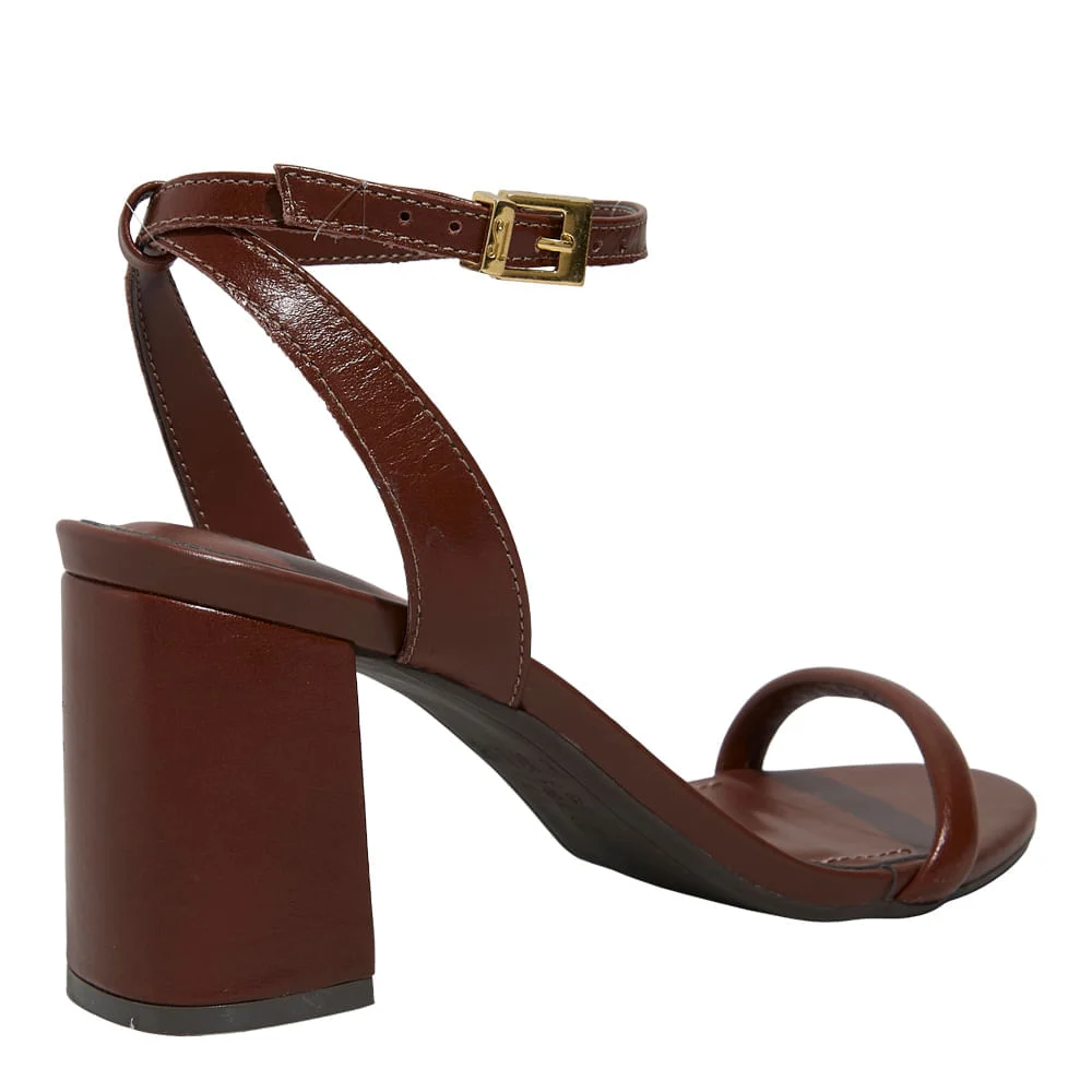Sandália Couro Nobre Soft Marrom Terracota Salto Grosso - vista 3 de 3
