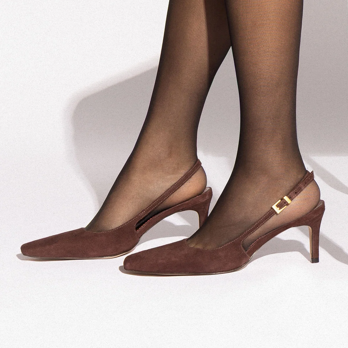 Scarpin Slingback Couro Bico Quadrado Marrom Dark - vista 1 de 4