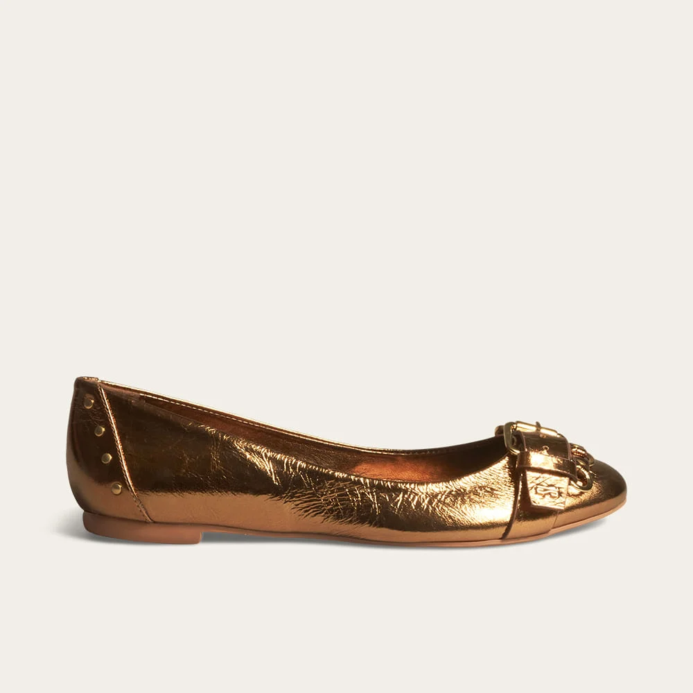 Sapatilha Couro Metalizado Bronze Bico Redondo Fivela - vista 1 de 4