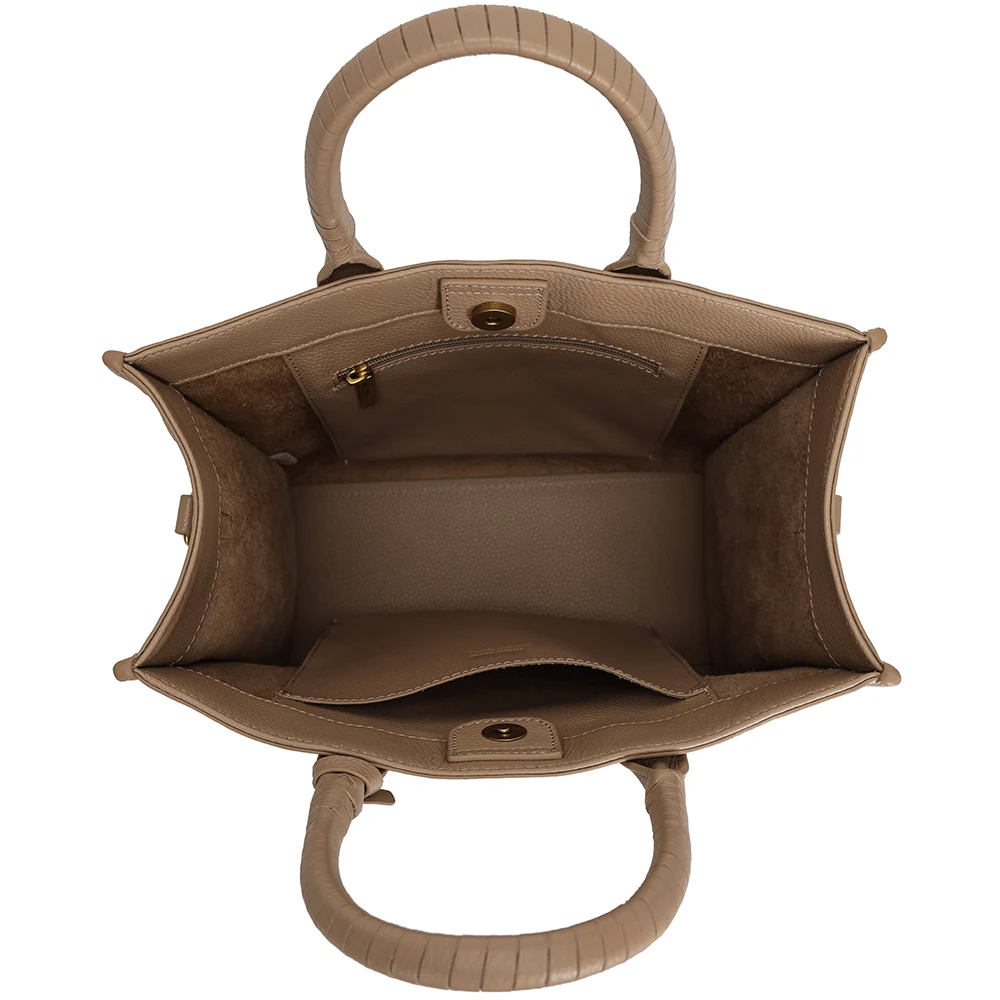 Bolsa Tote Pesponto Grande de Couro Bege - Linha Genuine Leather - vista 2 de 3