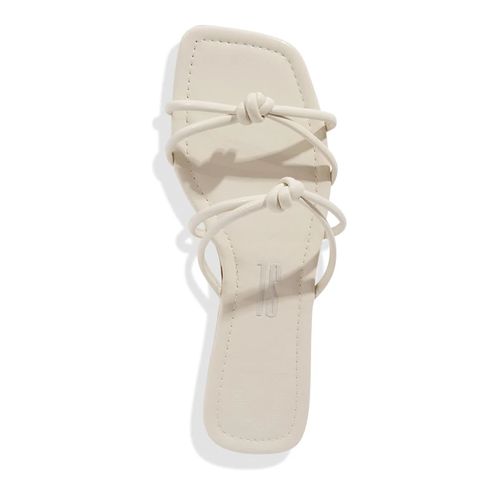 Rasteira Verniz Glossy Bico Quadrado Off White - vista 3 de 4